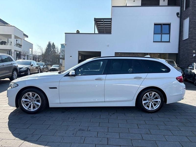 Gebraucht BMW 520 190 PS (139 kW) 2016 Weiß Kombi