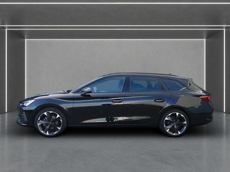 Second-hand Cupra Leon 150 CP (110 kW) 2024 Negru Break