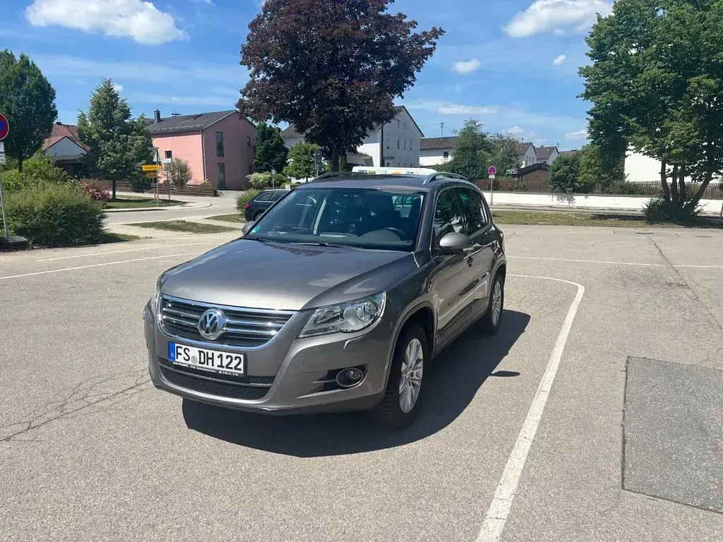 Gebraucht VW Tiguan 170 PS (125 kW) 2008 Grau SUV