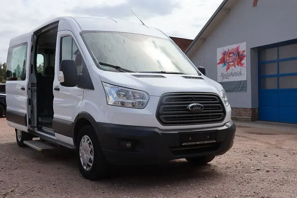 Gebraucht Ford Transit 131 PS (96 kW) 2019 Weiß Van