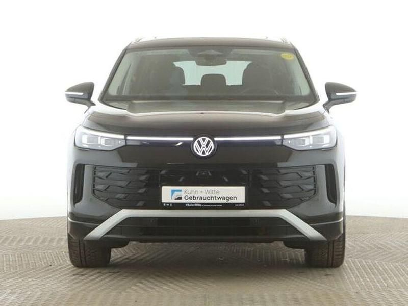 Gebraucht VW Tayron Life 150 PS (110 kW) 2025 Schwarz SUV