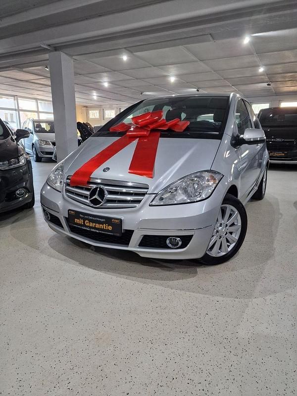 Gebraucht Mercedes A160 95 PS (69 kW) 2010 Silber Kleinwagen