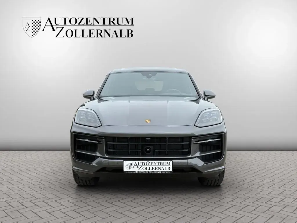 Second-hand Porsche Cayenne Black Edition 354 CP (260 kW) 2025 Gri SUV