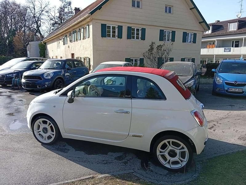 Gebraucht Fiat 500C Lounge 86 PS (63 kW) 2012 Colore esterno (gelato weiss) Cabrio