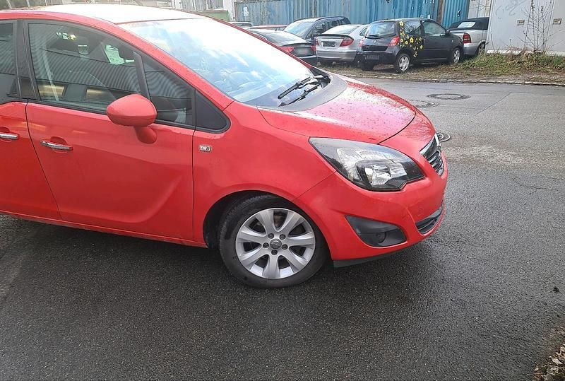 Gebraucht Opel Meriva 95 PS (69 kW) 2008 Rot Van / Kleinbus