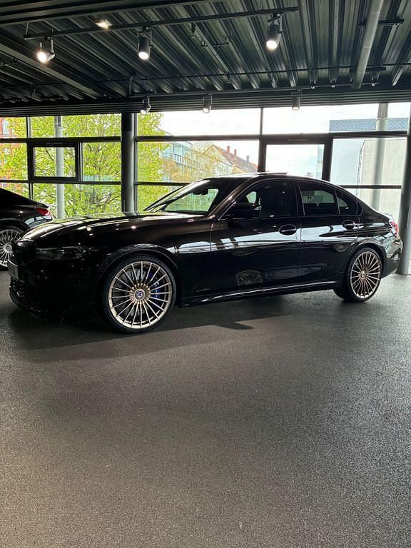 Ny Alpina B3 529 HK (389 kW) 2026 Sort Sedan