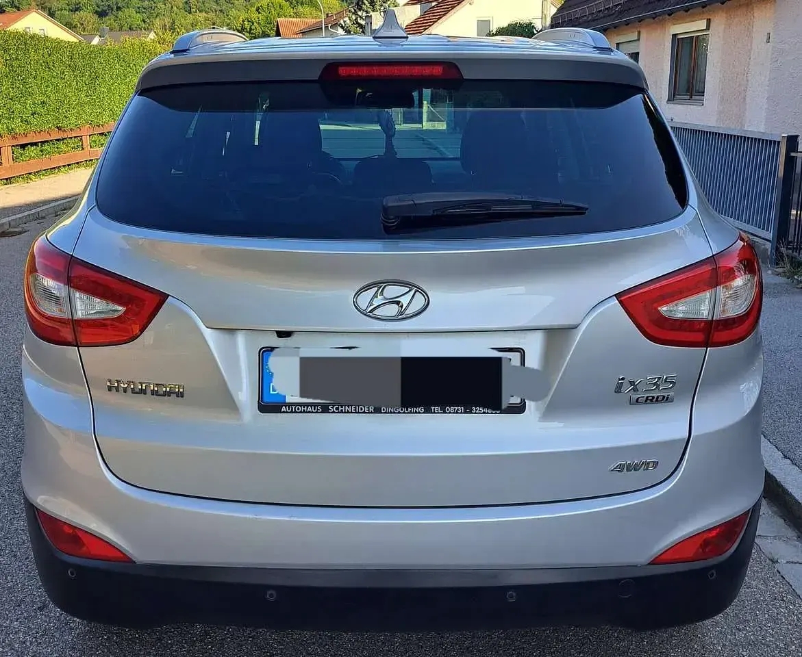 Gebraucht Hyundai ix35 Style 184 PS (135 kW) 2015 Silber SUV