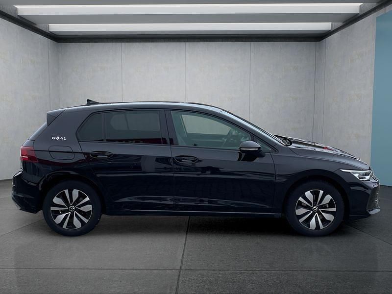 Gebraucht VW Golf VIII 150 PS (110 kW) 2025 Schwarz Kleinwagen