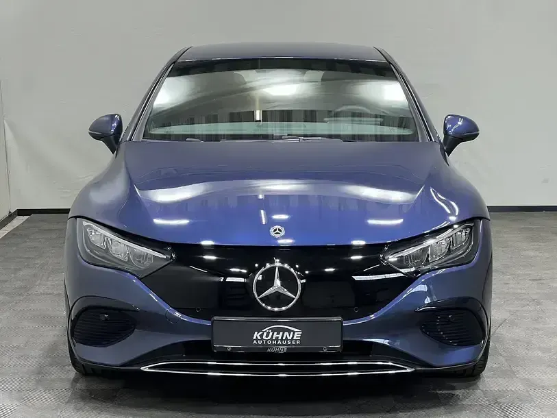 Gebraucht Mercedes EQE300 Advanced Plus 244 kW (333 PS) 2025 Blau Limousine