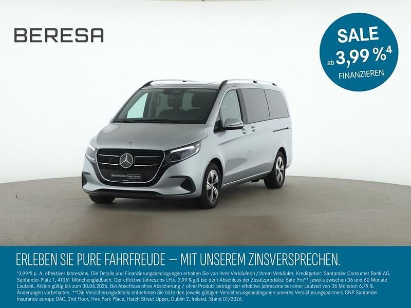 Silber Gebraucht 2025 Mercedes V220 Style Van / Kleinbus | 64.480 € (Fairer Preis) - Bild 1/4