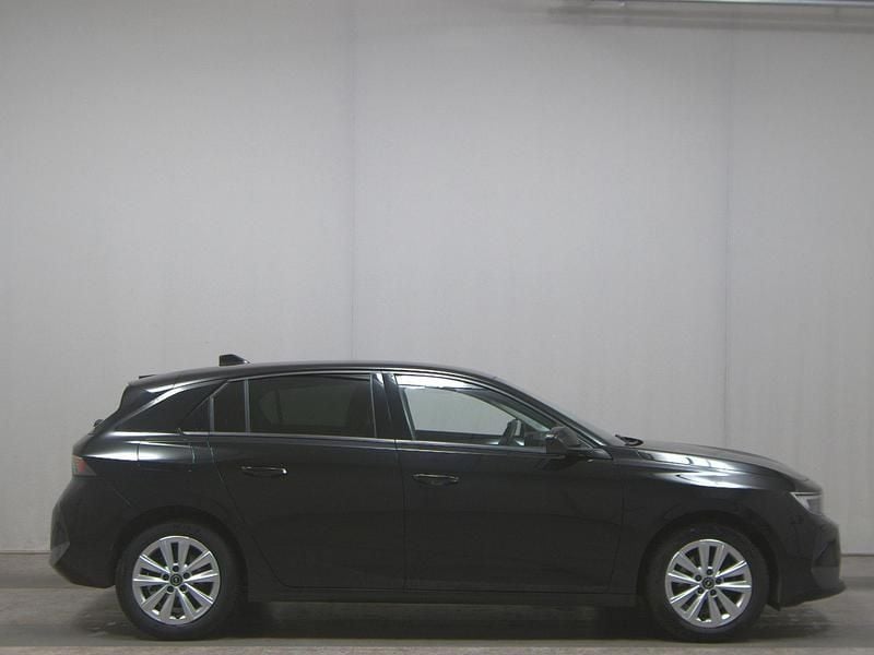 Grau Gebraucht 2023 Opel Astra Business Limousine | 16.680 € (Guter Preis) - Bild 1/4