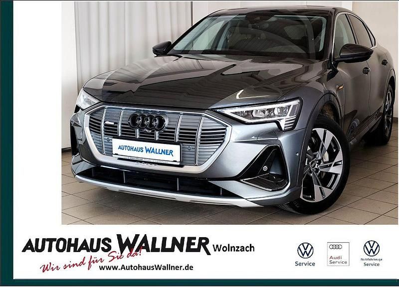 Grau Gebraucht 2021 Audi e-tron Sportback S-Line SUV | 32.290 € (Fairer Preis) - Bild 1/4