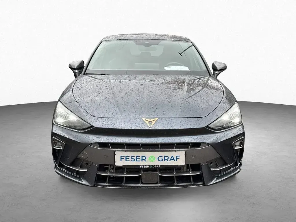 Usata Cupra Leon 150 CV (110 kW) 2025 Grigio Berlina