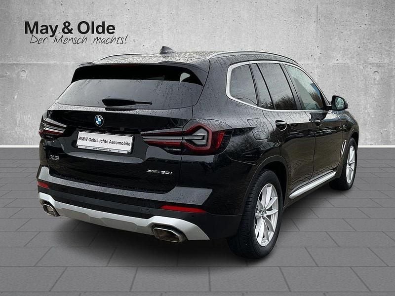 Gebraucht BMW X3 Sport Line 245 PS (180 kW) 2023 Schwarz SUV