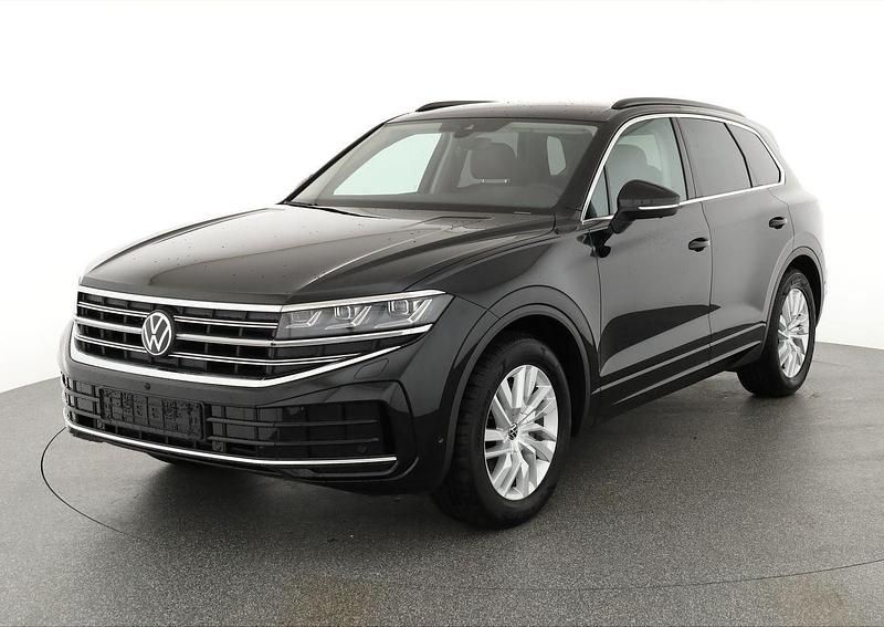 Grenadil schwarz metallic Gebraucht 2025 VW Touareg Elegance SUV | 68.495 € - Bild 1/4