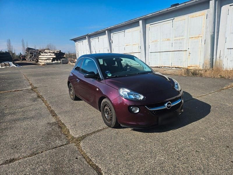 Usata Opel Adam 69 CV (50 kW) 2013 Rosso Utilitaria