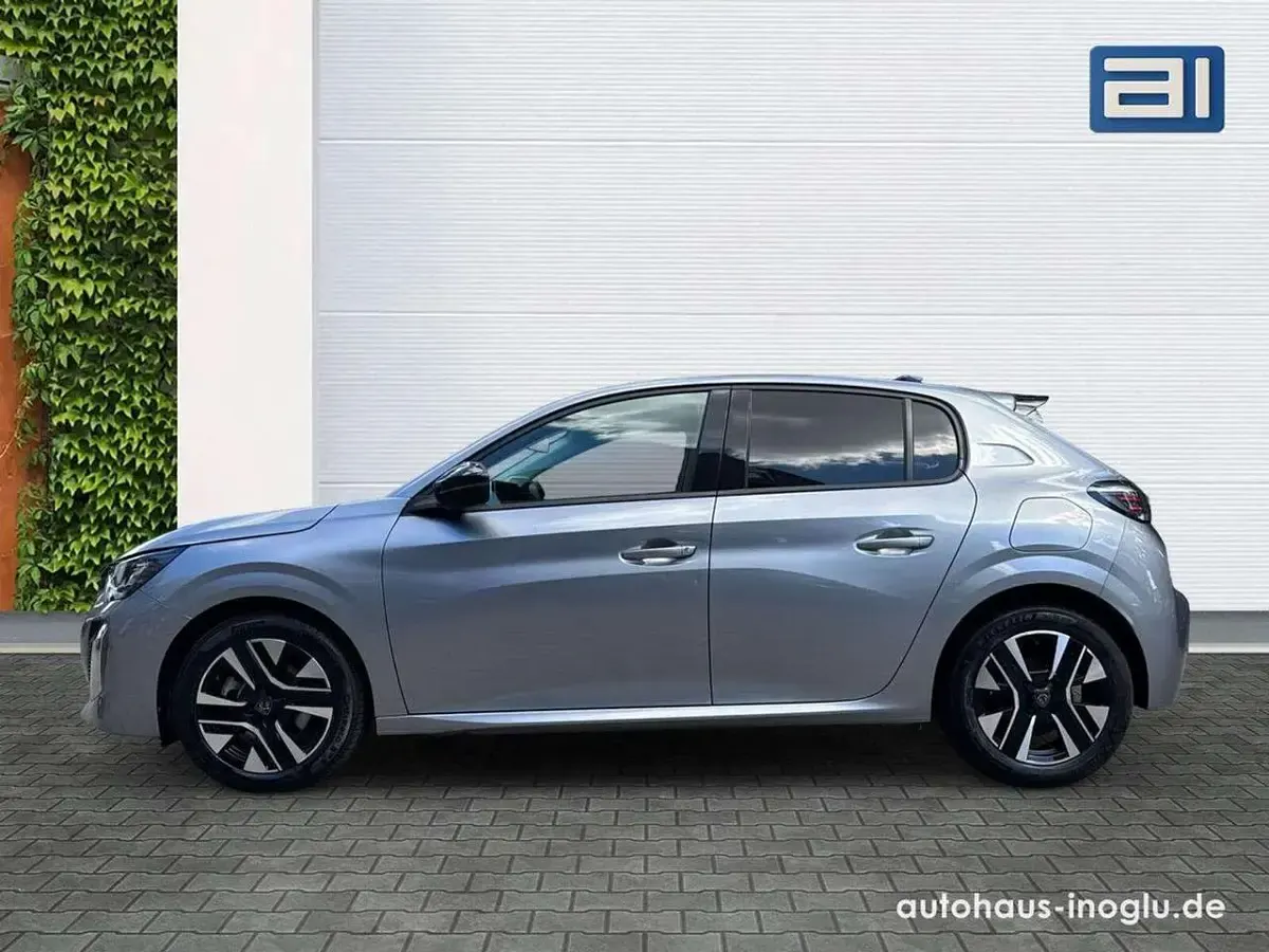 Gebraucht Peugeot 208 Allure 101 PS (74 kW) 2025 Artensegrau Kleinwagen