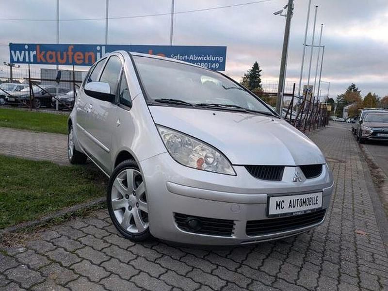 Gebraucht Mitsubishi Colt Instyle 109 PS (80 kW) 2004 Silber Kleinwagen