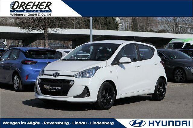 Gebraucht Hyundai i10 YES! 67 PS (49 kW) 2017 Polar white Kleinwagen