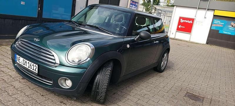 Second-hand Mini ONE 95 CP (69 kW) 2009 Verde Hatchback