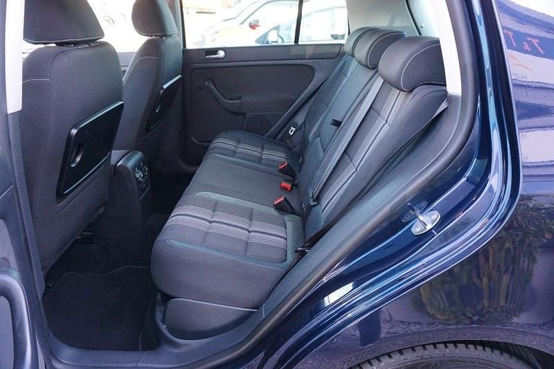 Gebraucht VW Golf VII Match 86 PS (63 kW) 2013 Blau Limousine