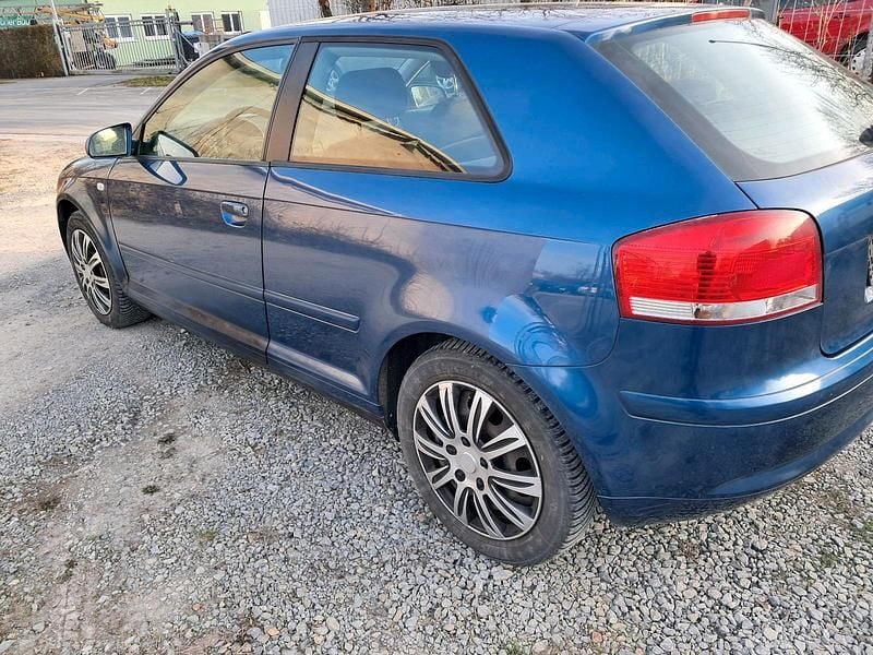 Gebraucht Audi Coupé 2006 Blau Coupé