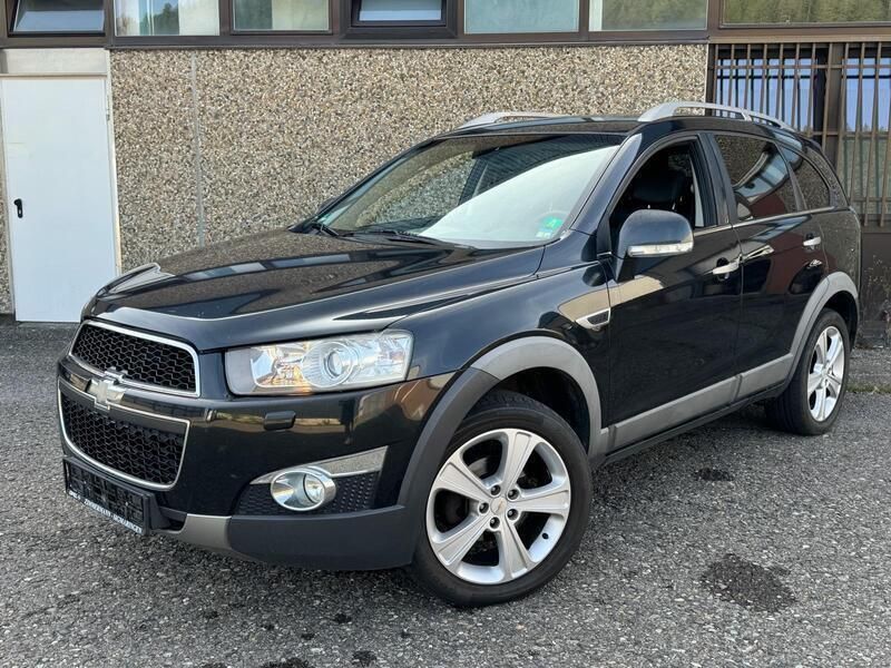 Schwarz Gebraucht 2012 Chevrolet Captiva SUV | 5.555 € (Superpreis) - Bild 1/4