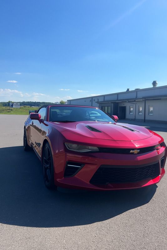 Rot Gebraucht 2018 Chevrolet Camaro Cabrio | 43.900 € (Guter Preis) - Bild 1/4
