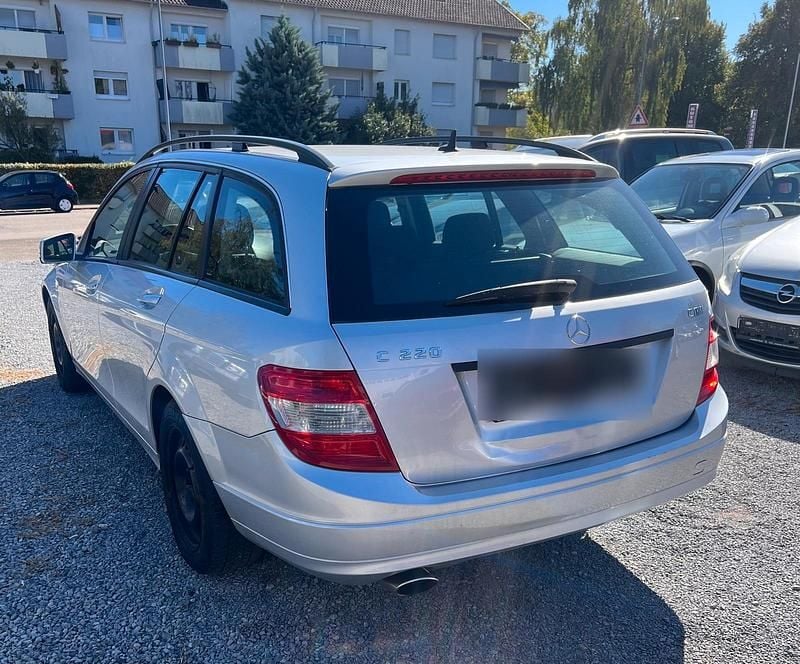 Silber Gebraucht 2009 Mercedes C220 Kombi | 2.750 € (Superpreis) - Bild 1/4