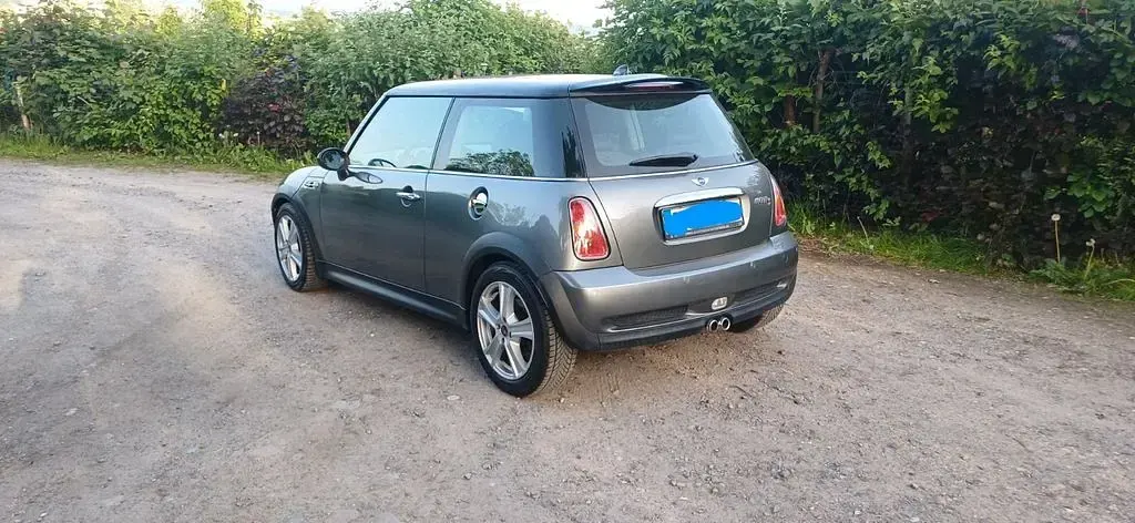 Używany Mini Cooper S 163 KM (119 kW) 2003 Szary Hatchback
