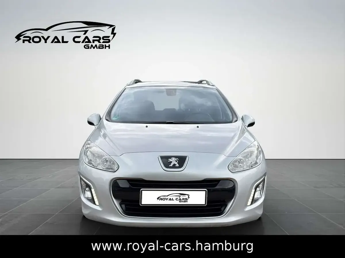 Gebraucht Peugeot 308 SW Active 111 PS (81 kW) 2012 Silber Kombi