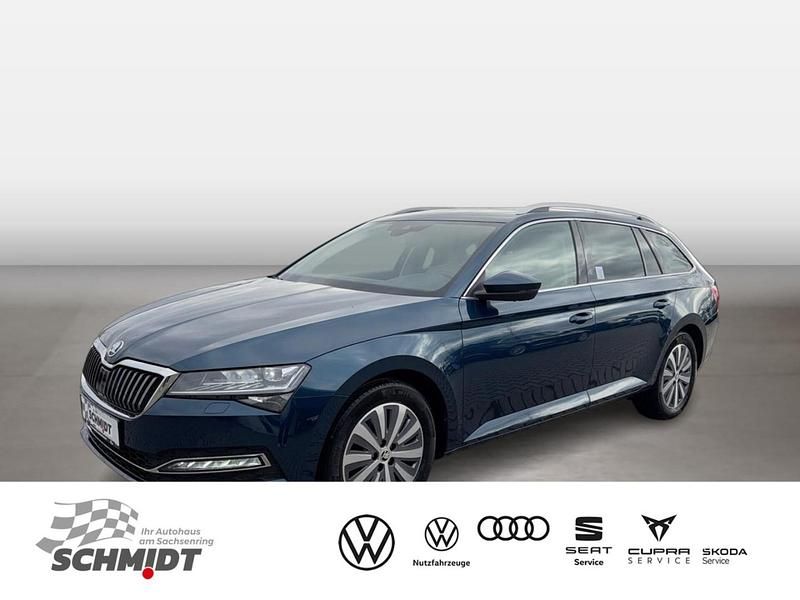 Gebraucht Skoda Superb Style 150 PS (110 kW) 2022 Blau Kombi