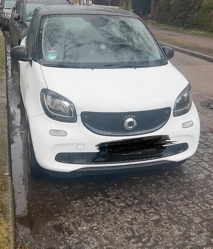 Gebraucht Smart ForFour 71 PS (52 kW) 2017 Weiß Kleinwagen
