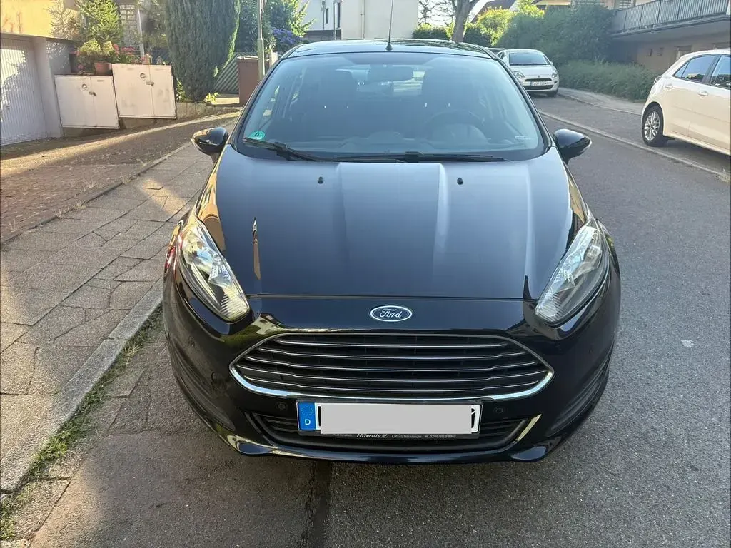 Gebraucht Ford Fiesta SYNC Edition 60 PS (44 kW) 2013 Schwarz Limousine
