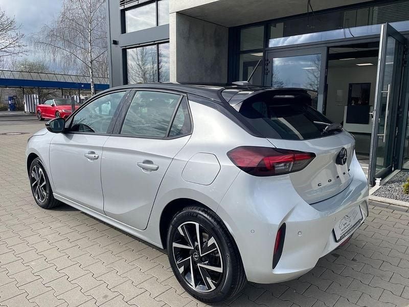 Gebraucht Opel Corsa 101 PS (74 kW) 2025 Silber Kleinwagen