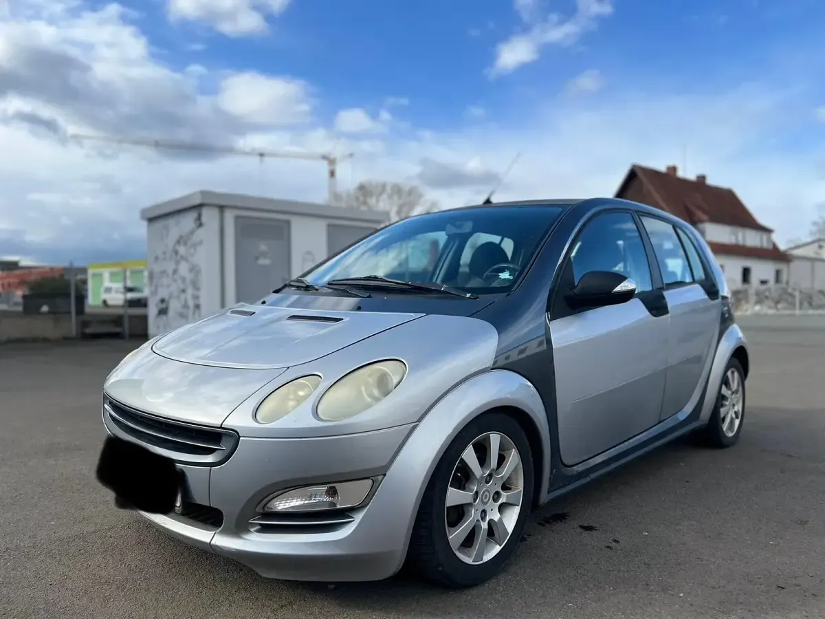 Usado Smart ForFour 95 HP (69 kW) 2006 Prateado Citadino