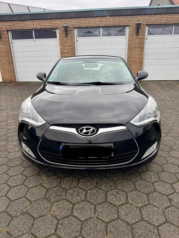Schwarz Gebraucht 2012 Hyundai Veloster Kleinwagen | 6.850 € (Guter Preis) - Bild 1/4