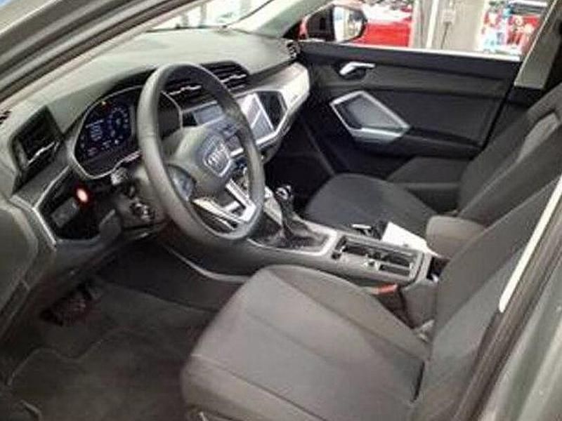 Gebraucht Audi Q3 Advanced 150 PS (110 kW) 2025 Grau SUV