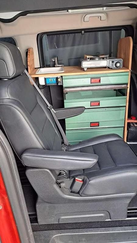 Gebraucht Peugeot Traveller Allure 177 PS (130 kW) 2018 Rot Van / Kleinbus