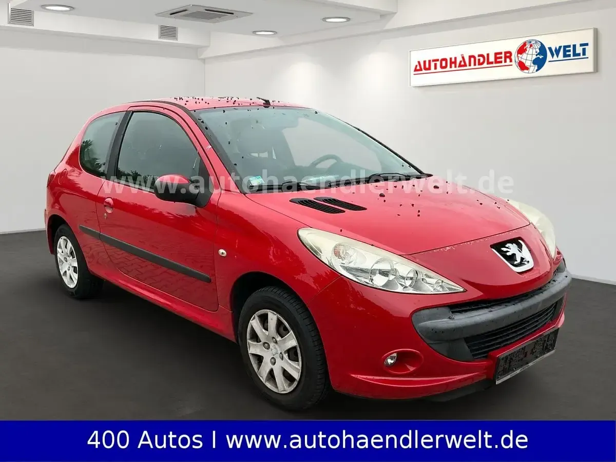 Gebraucht Peugeot 206 60 PS (44 kW) 2011 Rot Limousine