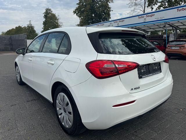 Gebraucht Mercedes A160 109 PS (80 kW) 2019 Weiß Limousine
