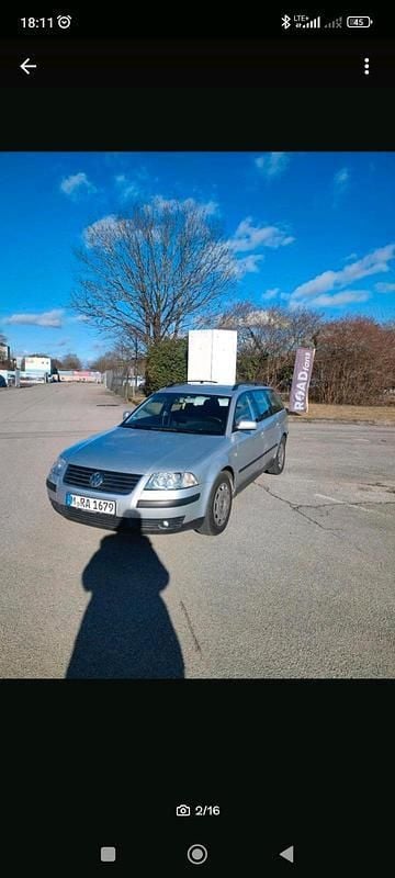 Silber Gebraucht 2002 VW Passat Kombi | 1.000 € (Guter Preis) - Bild 1/4
