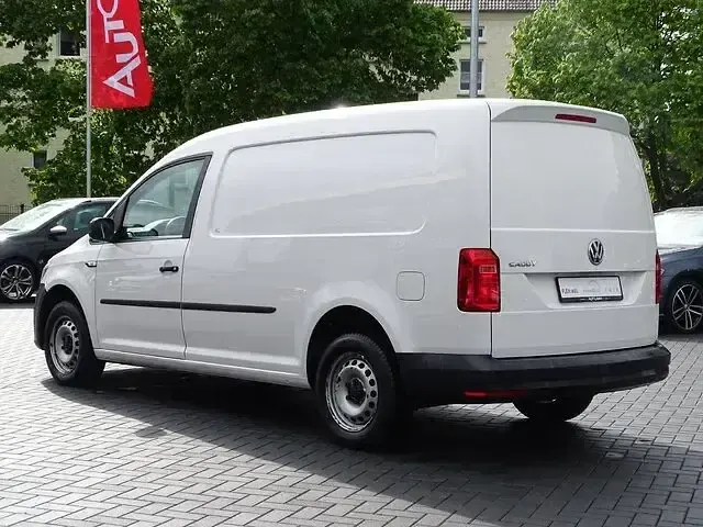 Gebraucht VW Caddy 102 PS (75 kW) 2020 Weiß Van / Kleinbus