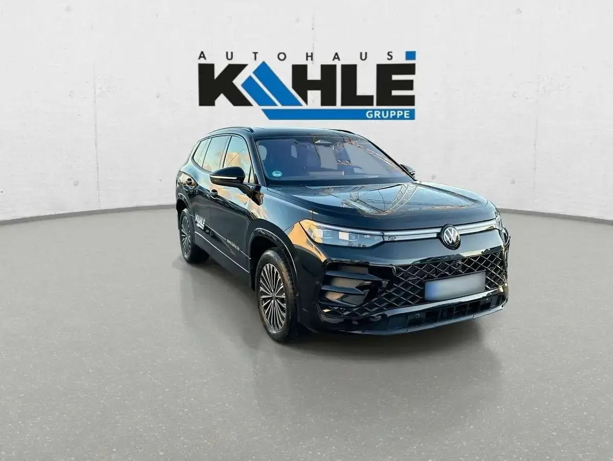 Gebraucht VW Tayron R-line 272 PS (200 kW) 2025 Schwarz SUV