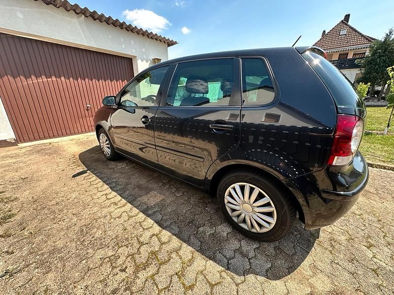 Gebraucht VW Polo 80 PS (58 kW) 2006 Schwarz Kleinwagen