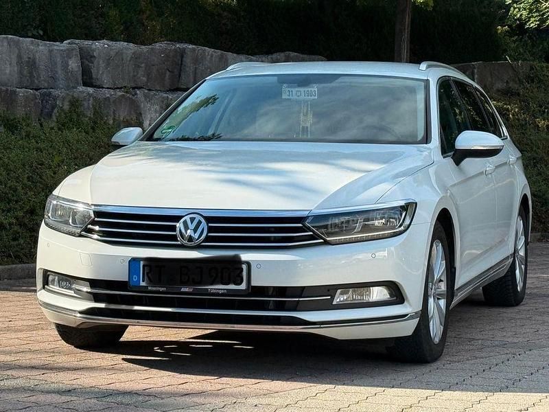 Gebraucht VW Passat Highline 150 PS (110 kW) 2016 Weiß Kombi
