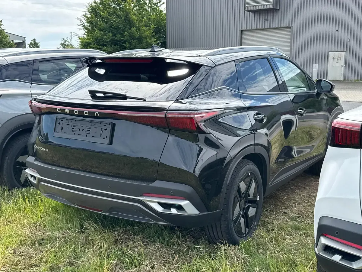 Neu Omoda 5 147 PS (108 kW) 2026 Phantom grey metallic SUV