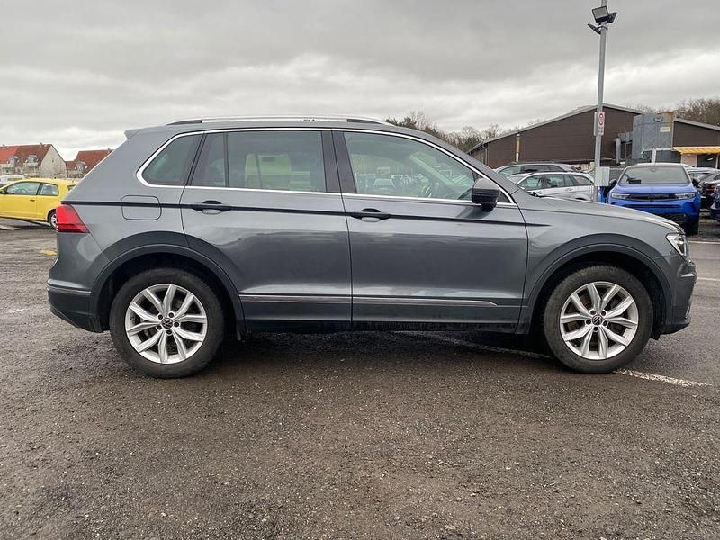 Gebraucht VW Tiguan 190 PS (139 kW) 2020 Grau SUV