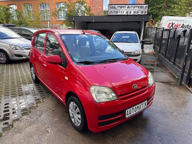 Rot Gebraucht 2006 Daihatsu Cuore Kleinwagen | 2.590 € (Etwas zu teuer) - Bild 1/4