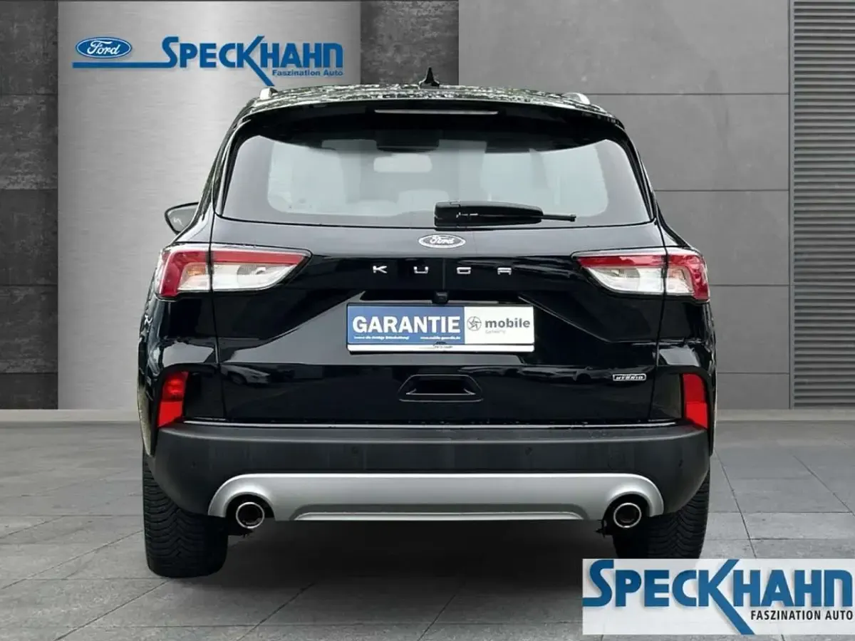 Gebraucht Ford Kuga Titanium 224 PS (164 kW) 2022 Obsidianschwarz metallic SUV